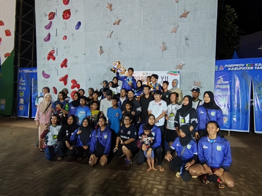 How To Take Better Concert Pictures in 30 Seconds