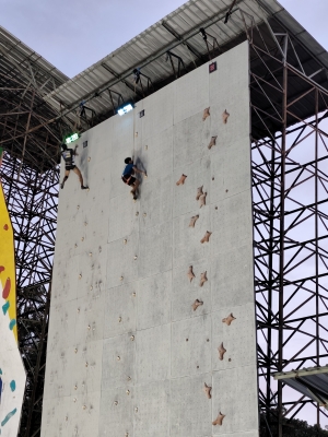 How to Make Friends as a Grown-Up