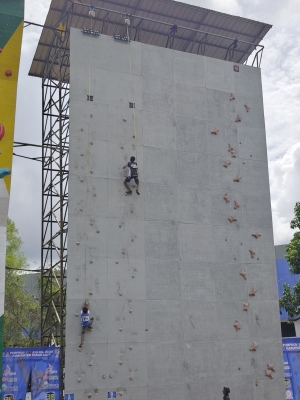 How to Make Friends as a Grown-Up