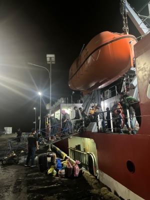 How To Take Better Concert Pictures in 30 Seconds